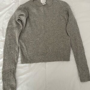 Moda International Gray Ribbed Sweater